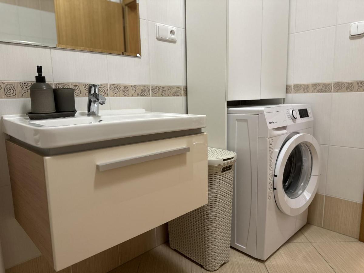 Nomad Apartments Prag Exteriör bild